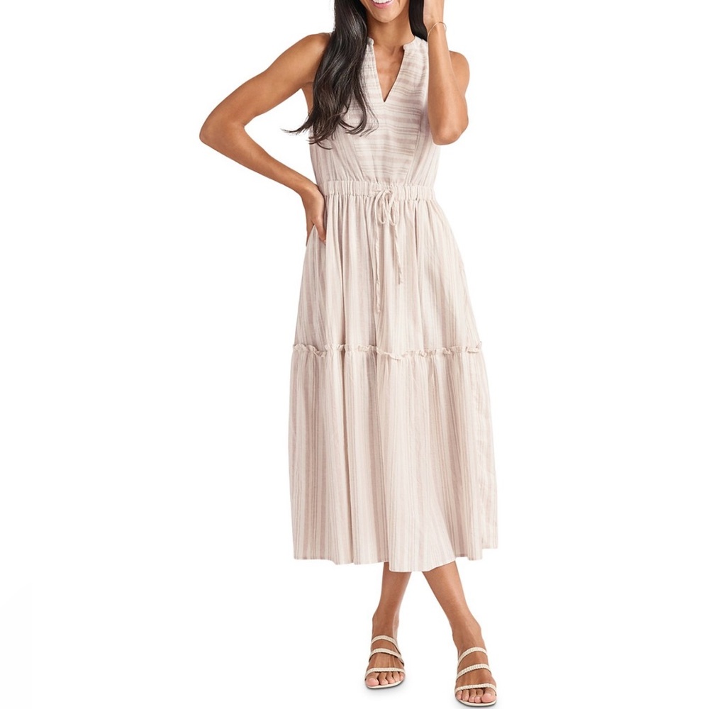 Splendid Linen Blend, Stripe Maxi Dress
Size Small: Fawn/White Stripe